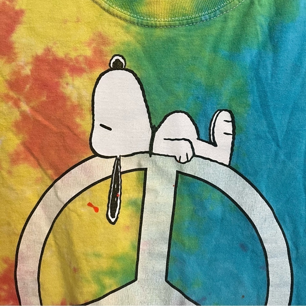 Snoopy Peanuts Peace Sign Tie Dye Crop T Shirt Size S - Picture 3 of 10